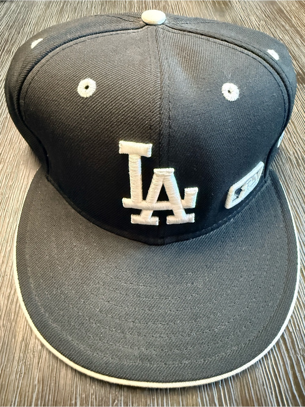 Men’s LA Dodgers hat [ size 7 3/8 ]